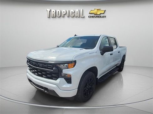 New 2026 Chevrolet Silverado 1500 Custom image 1