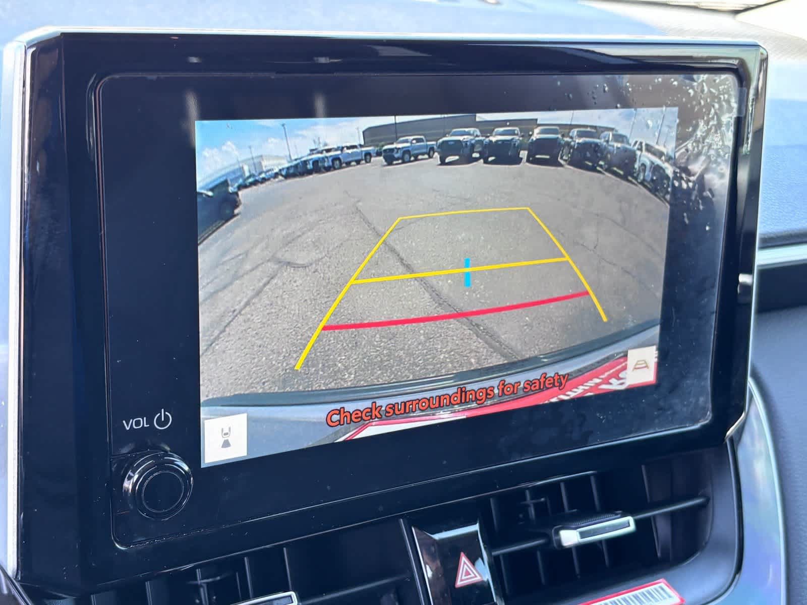 Used 2025 Toyota Corolla Cross XLE w/ Convenience Package FWD image 23