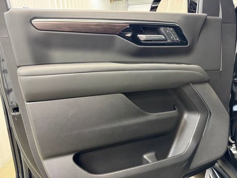 New 2026 Chevrolet Tahoe LT image 8