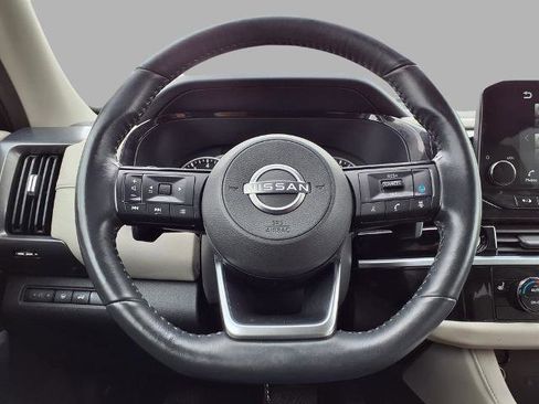Certified 2023 Nissan Pathfinder SL AWD/4WD image 15