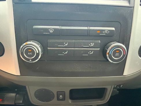 Used 2019 Nissan Frontier SV RWD image 12