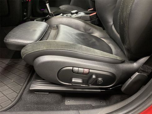 Used 2019 MINI Cooper Countryman S w/ Convenience Package image 18