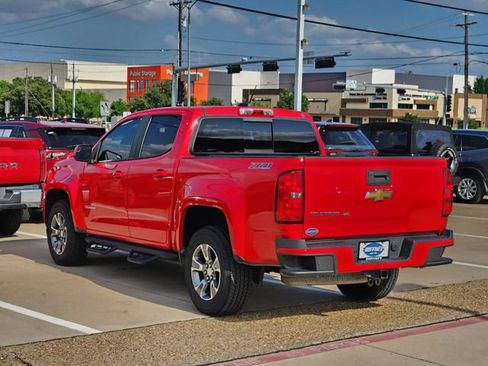 Used 2020 Chevrolet Colorado Z71 AWD/4WD image 4