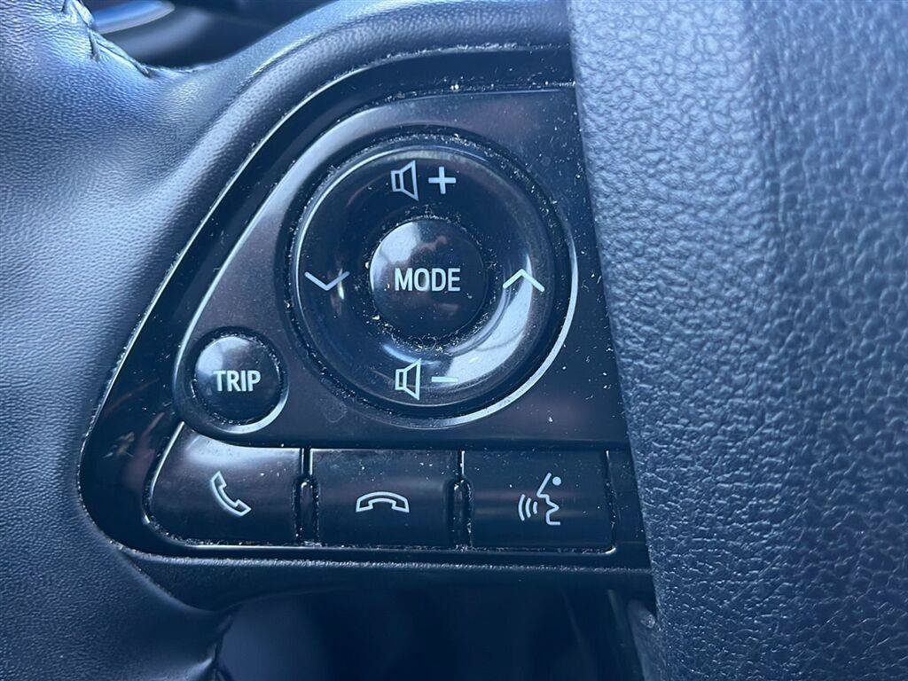 Used 2019 Toyota Prius Limited FWD image 8