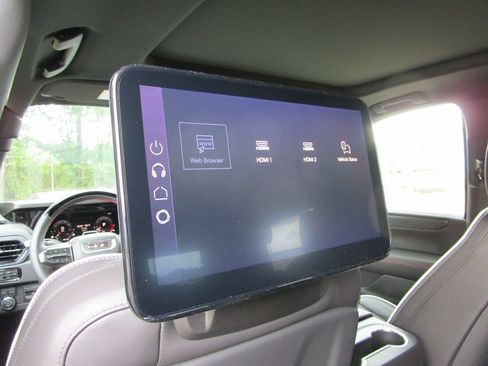 New 2026 GMC Yukon AT4 Ultimate w/ LPO, Floor Liner Package AWD/4WD image 22