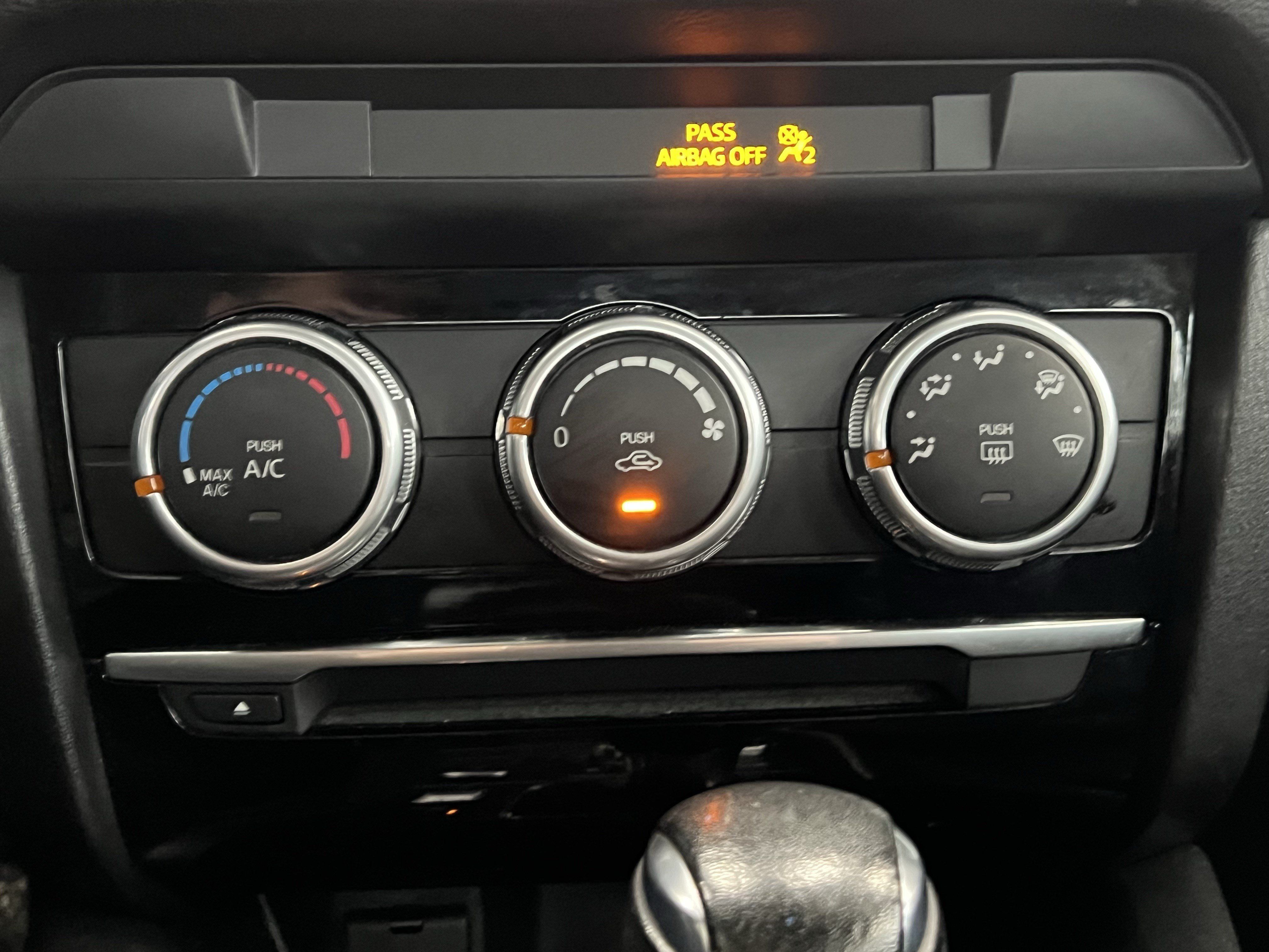 Used 2016 MAZDA MAZDA6 Sport FWD image 30
