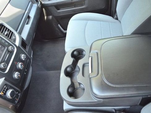 Used 2024 RAM 1500 Classic SLT AWD/4WD image 25