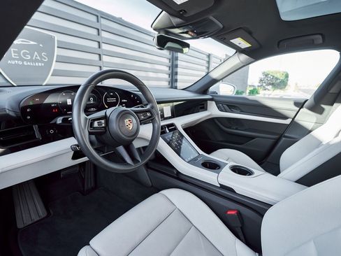 Used 2023 Porsche Taycan 4S w/ Premium Package image 2