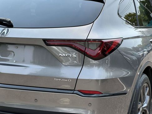 Used 2022 Acura MDX A-Spec AWD/4WD image 11