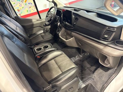 Used 2023 Ford Transit 150 Low Roof AWD image 92