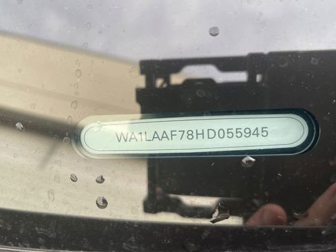 Used 2017 Audi Q7 3.0T Premium Plus w/ Premium Plus Package image 16