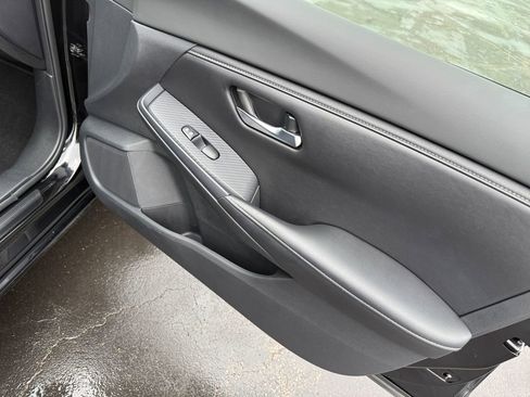 Used 2023 Nissan Sentra SV w/ All-Weather Package image 21