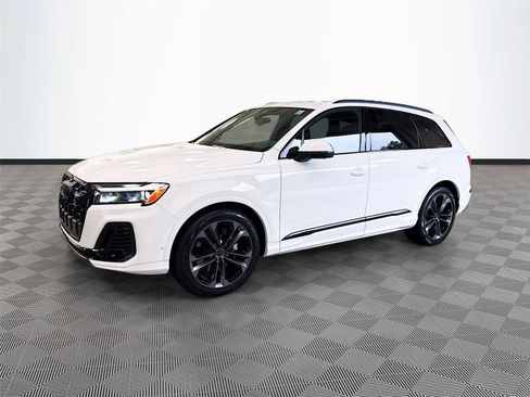 Certified 2026 Audi Q7 3.0T Premium Plus w/ Premium Plus Package AWD/4WD image 3