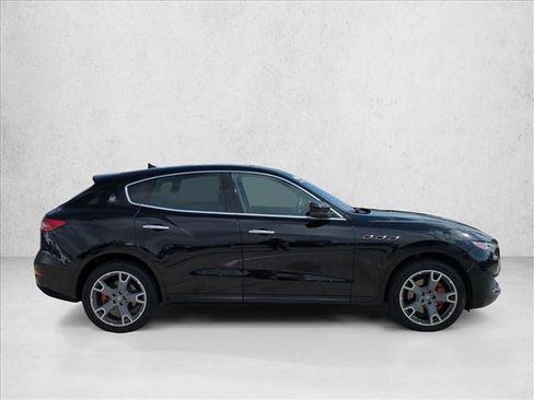 Used 2019 Maserati Levante image 4