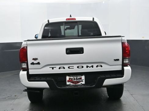 Used 2023 Toyota Tacoma SR5 image 5
