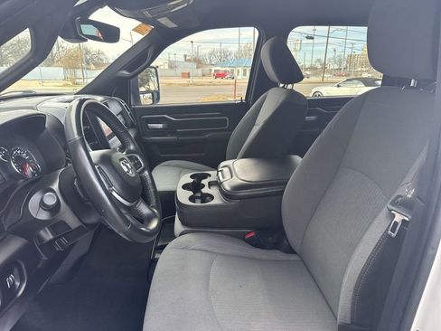 Used 2024 RAM 2500 Big Horn image 19