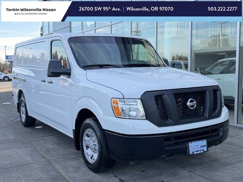 Used 2020 Nissan NV 1500 SV image 1