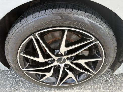 Used 2023 Kia Stinger GT-Line w/ Sun & Sound Package RWD image 17
