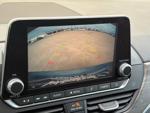 Certified 2025 Nissan Altima 2.5 SV image 25