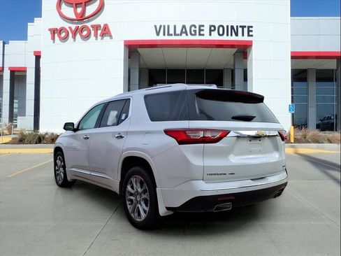 Used 2019 Chevrolet Traverse Premier image 4