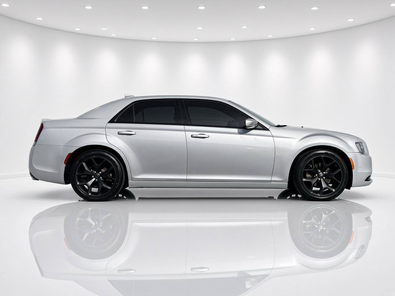 Used 2022 Chrysler 300 S RWD image 7