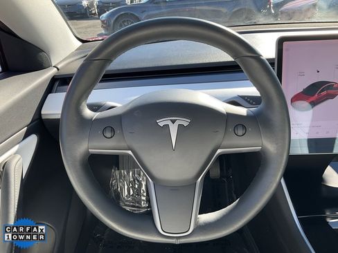 Used 2018 Tesla Model 3 Long Range image 37