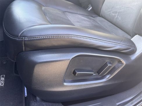 Used 2018 MAZDA CX-5 Touring image 23