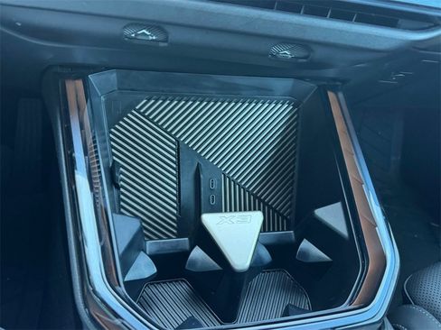 Certified 2025 BMW X3 xDrive30i w/ Premium Package image 14