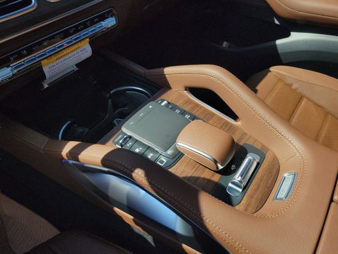 New 2026 Mercedes-Benz GLE 580 4MATIC image 19