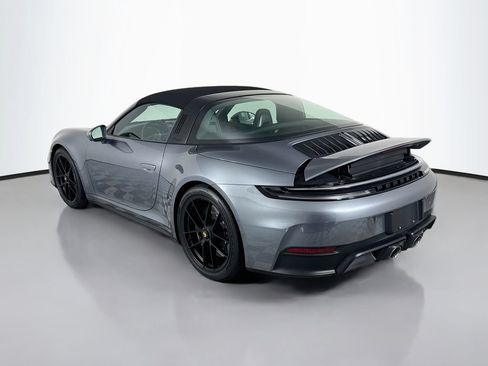 Certified 2025 Porsche 911 Targa 4 GTS AWD/4WD image 3