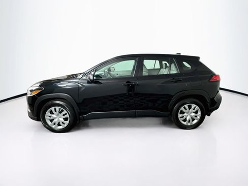 Certified 2023 Toyota Corolla Cross L AWD/4WD image 4