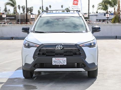 Certified 2026 Toyota Corolla Cross LE w/ Moonroof Package image 3