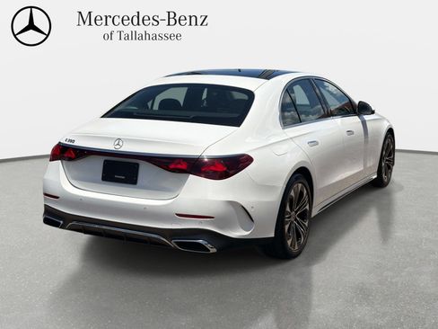 Used 2025 Mercedes-Benz E 350 Sedan image 5