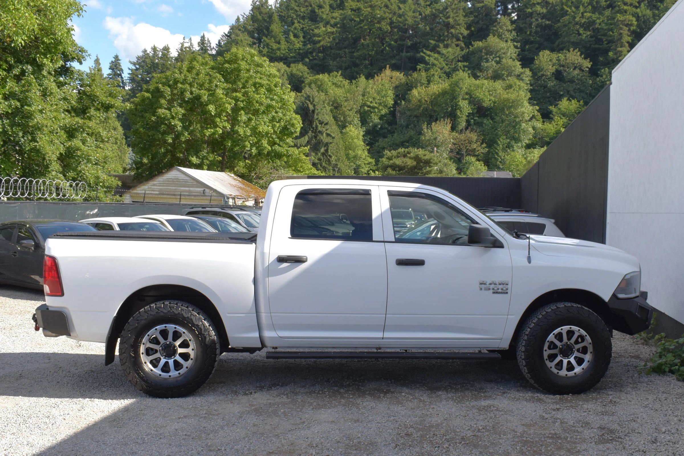 Used 2019 RAM 1500 Tradesman w/ Tradesman SXT Package AWD/4WD image 45