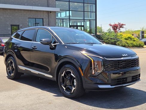 New 2026 Kia Sportage EX image 4