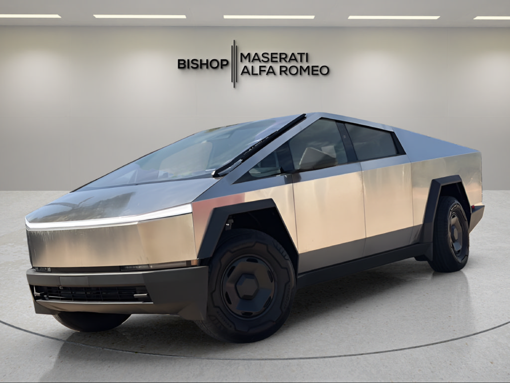 Used 2026 Tesla Cybertruck AWD Crew Cab image 2