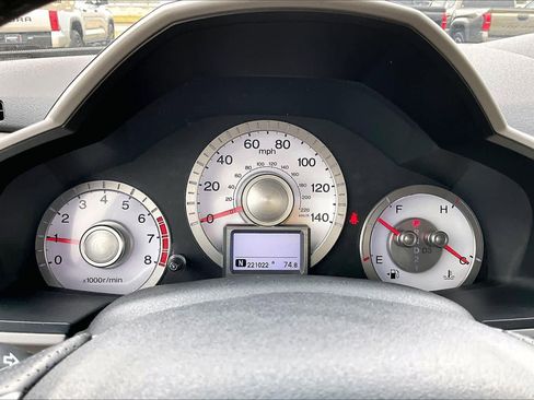 Used 2011 Honda Pilot Touring image 25