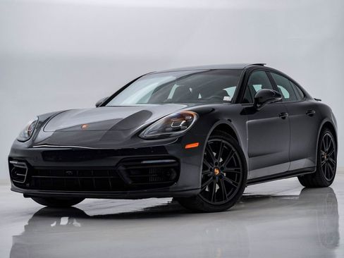 Certified 2023 Porsche Panamera 4 Platinum Edition image 1