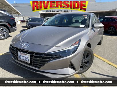 Certified 2023 Hyundai Elantra SEL