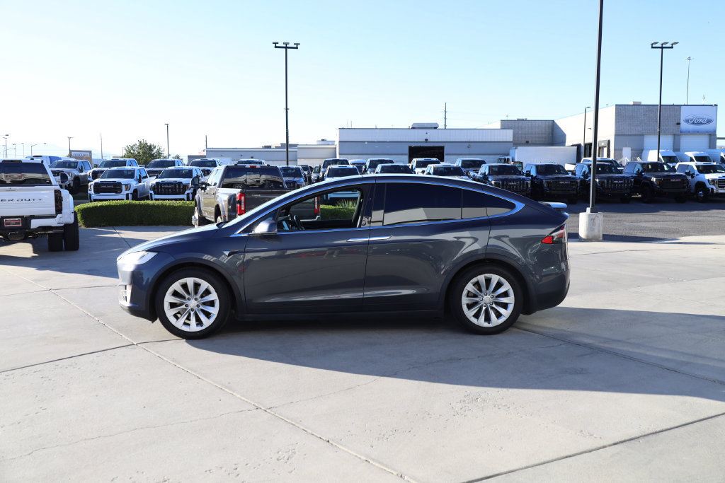 Used 2018 Tesla Model X P100D AWD/4WD image 3