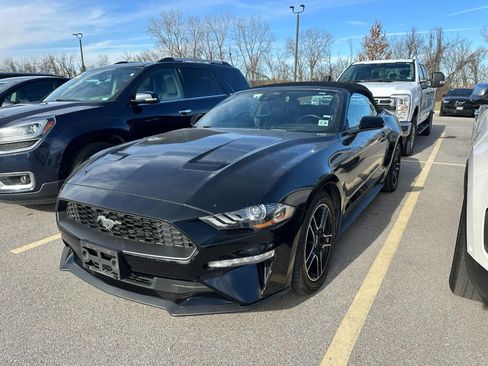 Used 2023 Ford Mustang Premium image 10