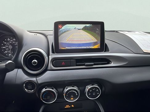 Used 2019 FIAT 124 Spider Classica w/ Technology Group image 18