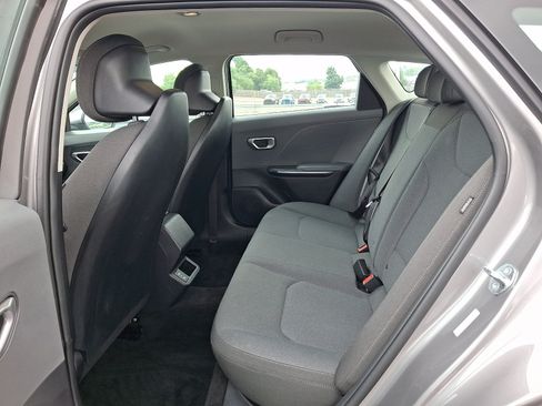 Used 2025 Kia K4 FWD image 10