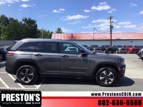 Used 2024 Jeep Grand Cherokee Limited 4xe AWD/4WD image 6
