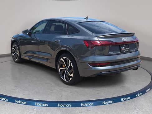 Used 2023 Audi e-tron Premium Plus w/ Premium Plus Package AWD/4WD image 8