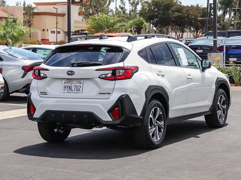 Certified 2026 Subaru Crosstrek 2.5i Premium AWD/4WD image 5