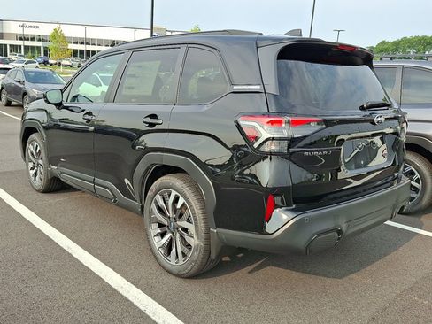 New 2026 Subaru Forester Touring AWD/4WD image 3