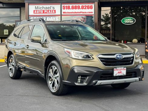 Used 2020 Subaru Outback Limited AWD/4WD image 1
