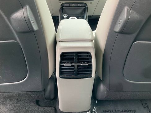 Used 2023 Kia Niro Wind FWD image 31