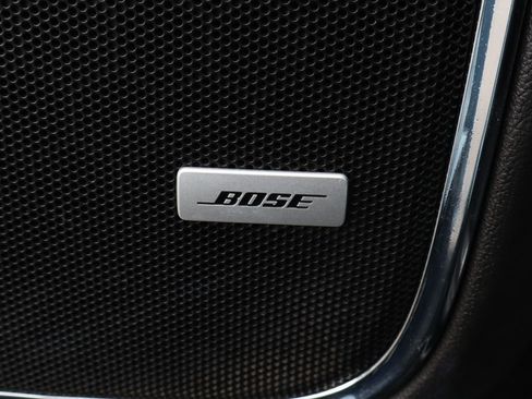 Used 2019 Chevrolet Suburban Premier image 20